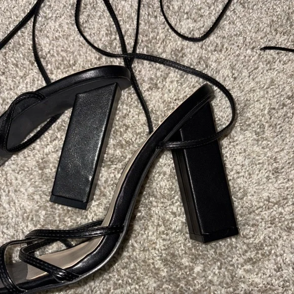 Black Lace Up Block Heels - Picture 5 of 6